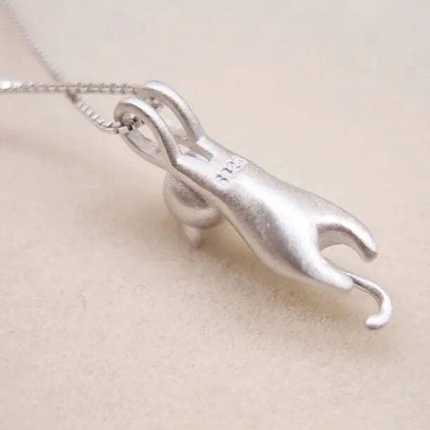 Chic Silver Cat Necklace