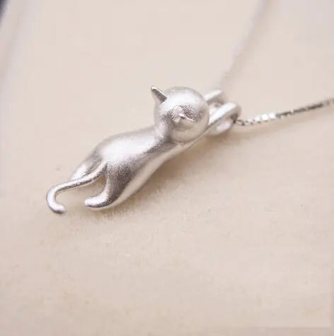 Chic Silver Cat Necklace