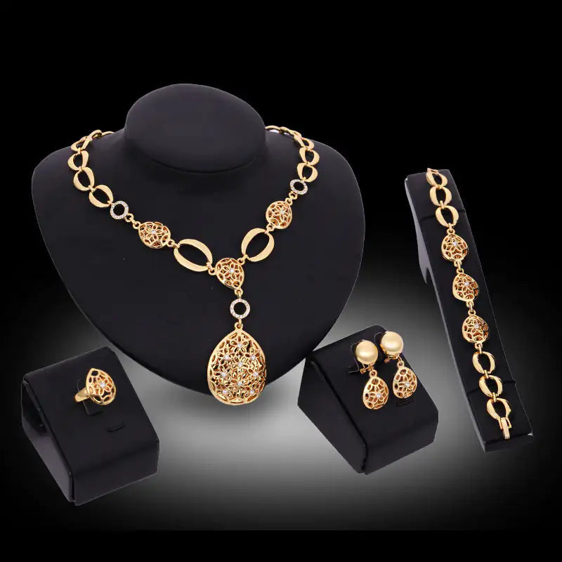 Gold Indian Bridal Jewelry Set